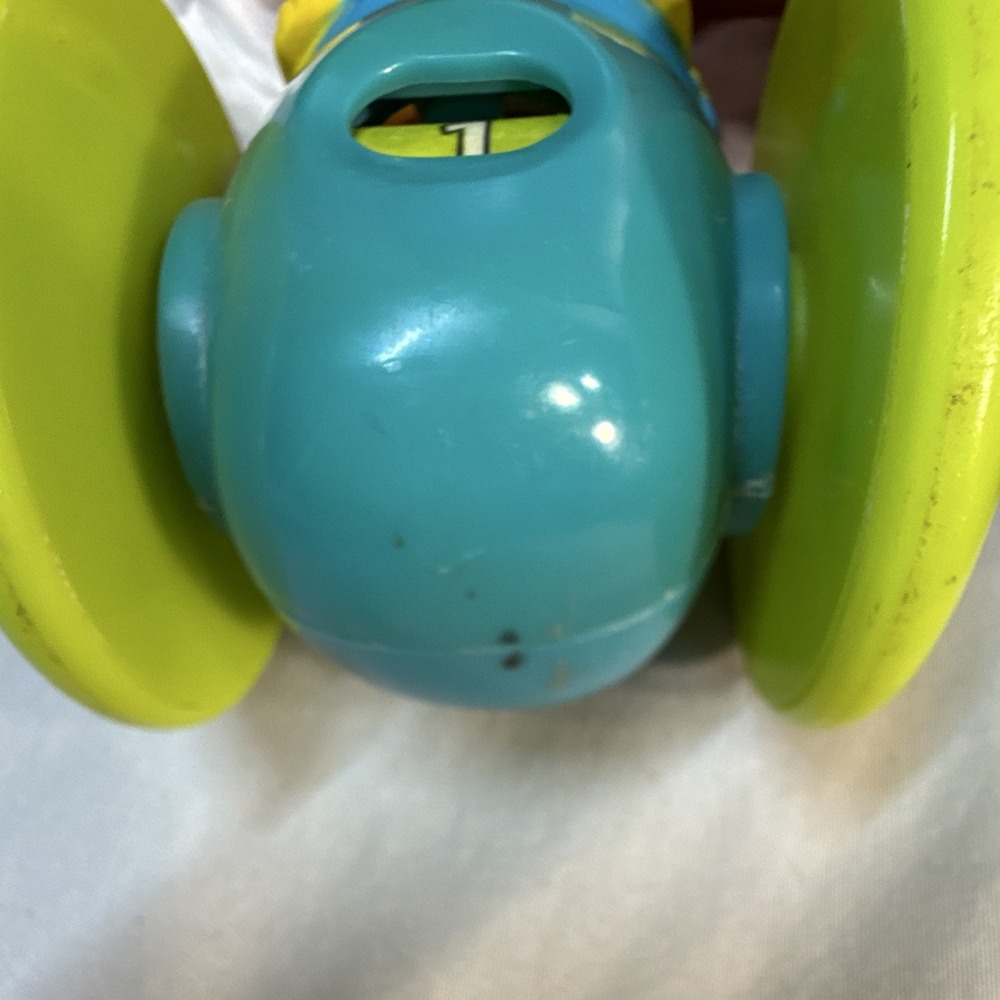 McDonald's Ronald McDonald Toy Figure 2006 w/ Wheels Blue Green Red Yellow - Picture 6 of 8
